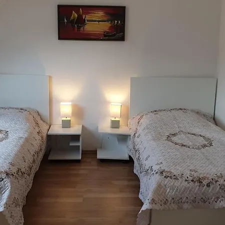 Сasa de vacaciones Ferienwohnung In Friedrichdorf *